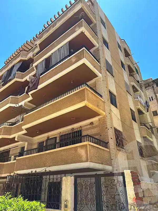 https://aqarmap.com.eg/en/listing/6951092-for-sale-alexandria-al-agamy-shataa-el-nakheel