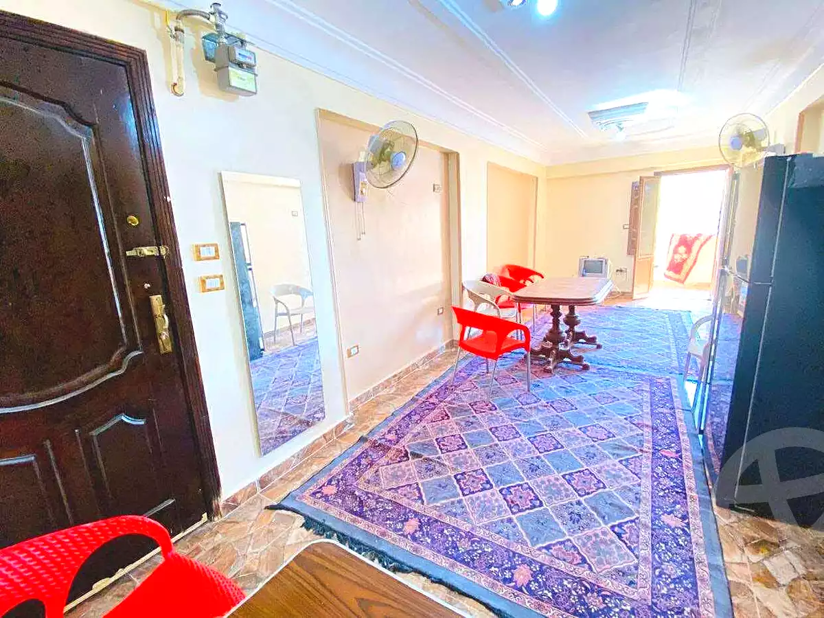 https://aqarmap.com.eg/ar/listing/6950823-for-rent-alexandria-al-agamy-bw-ywsf