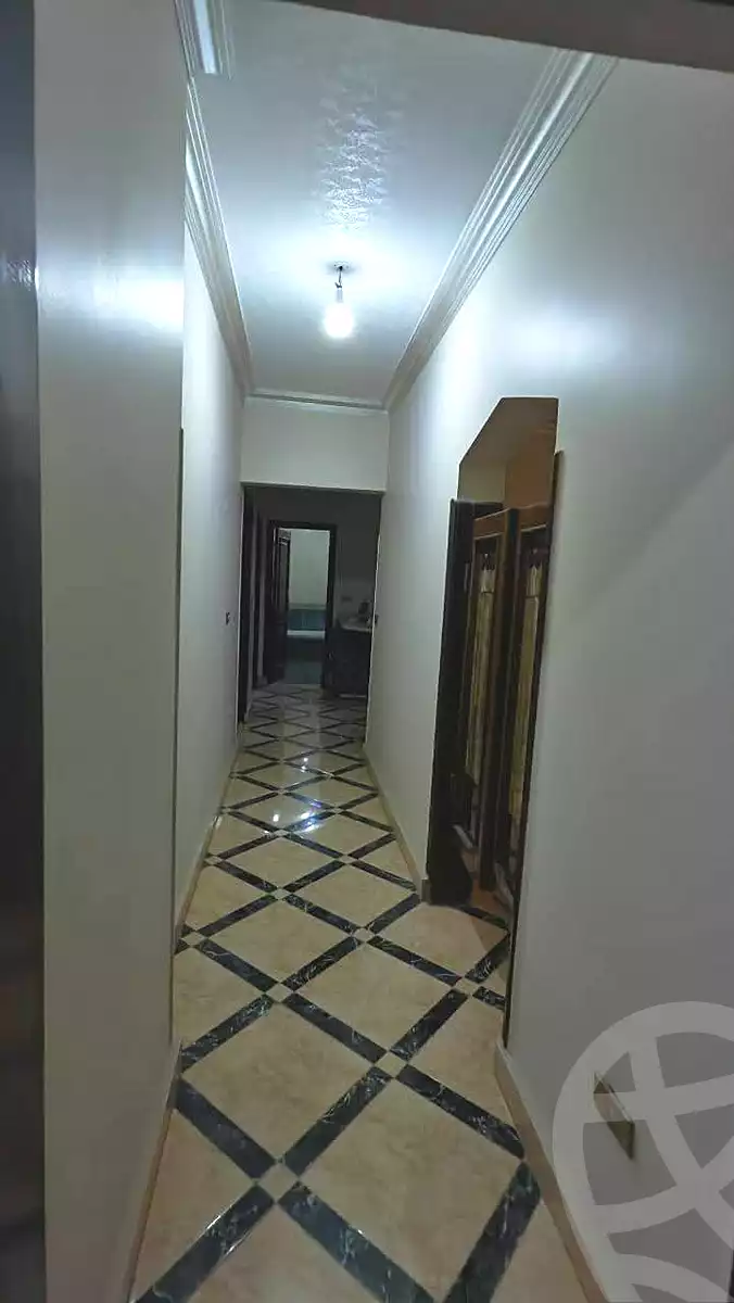 https://aqarmap.com.eg/ar/listing/6951265-for-sale-cairo-helwan-mohamed-sayed-ahmed-st