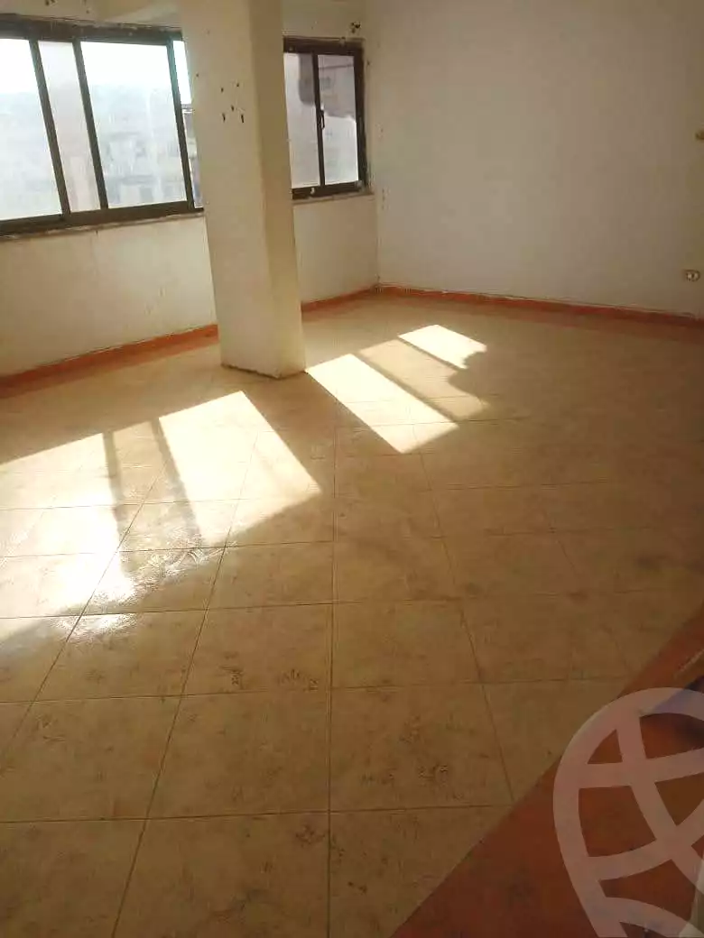 https://aqarmap.com.eg/ar/listing/6950646-for-rent-alexandria-al-agamy-el-hanouvel-el-kholafaa-el-rashdeen-st