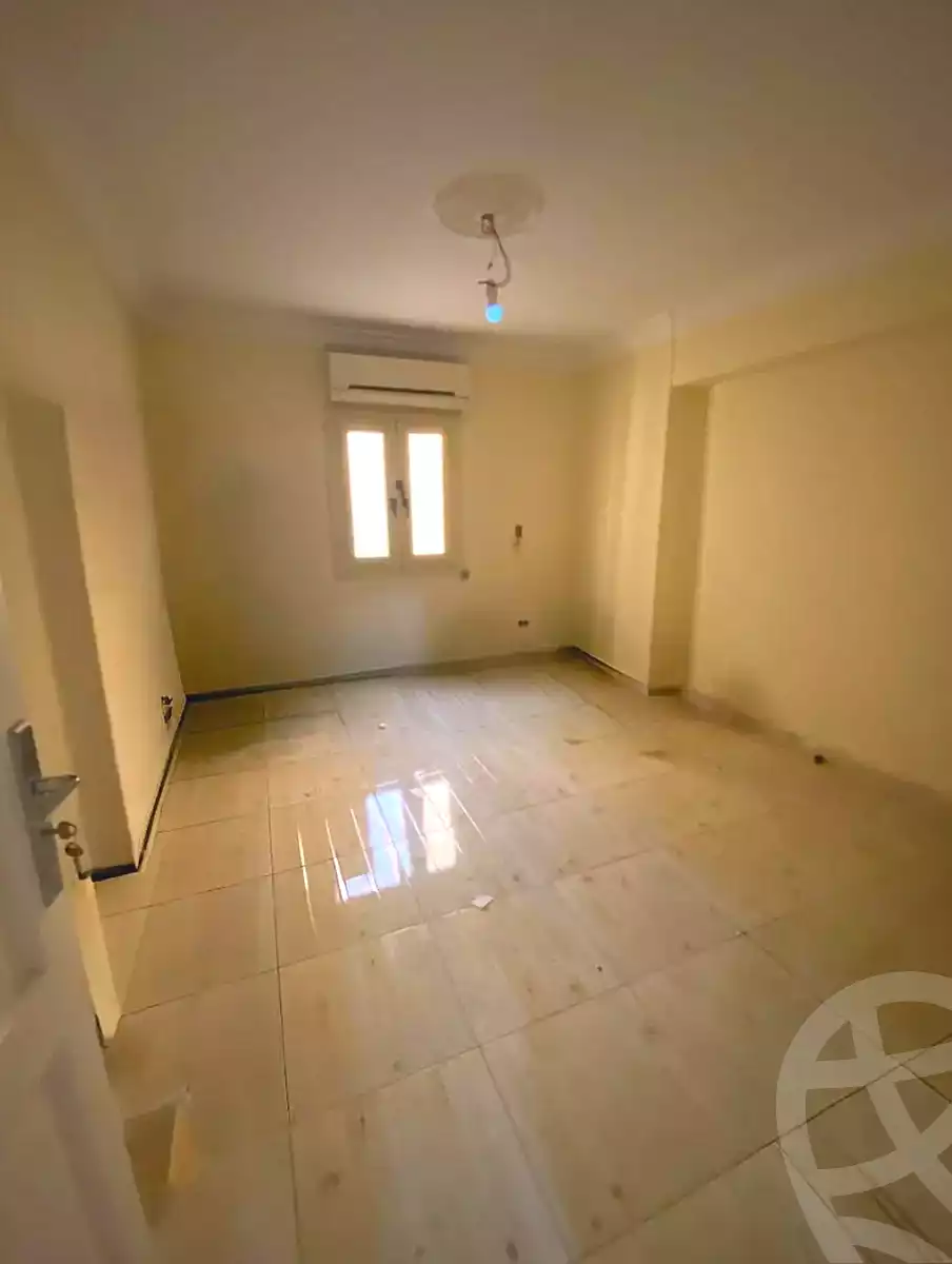 https://aqarmap.com.eg/ar/listing/6951405-for-sale-alexandria-ganaklis