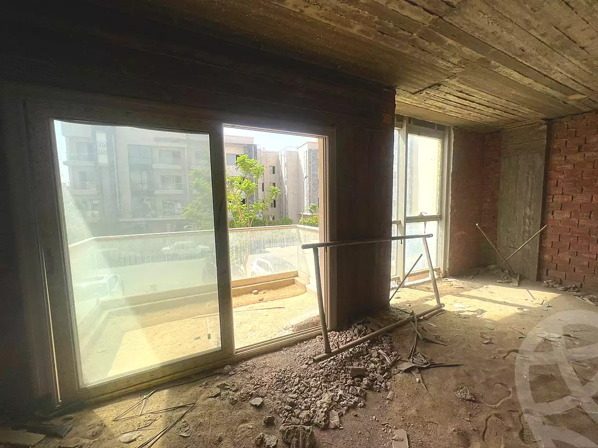 https://aqarmap.com.eg/en/listing/6951472-for-sale-cairo-new-cairo-compounds-galleria-moon-valley-compound-arabia