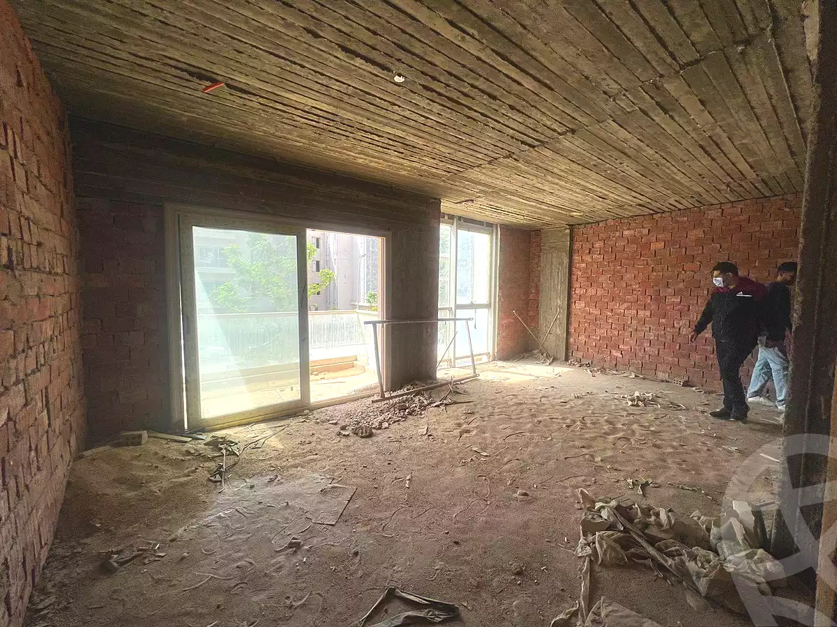 https://aqarmap.com.eg/en/listing/6951472-for-sale-cairo-new-cairo-compounds-galleria-moon-valley-compound-arabia