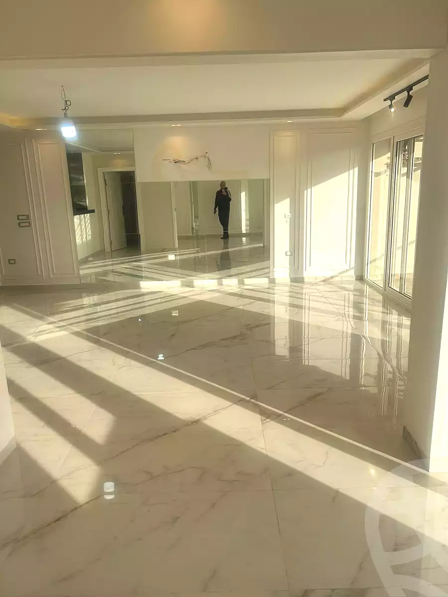 https://aqarmap.com.eg/en/listing/6951612-for-sale-cairo-new-cairo-compounds-mwntn-fyw-y-syty-club-park-mountain-view-icity