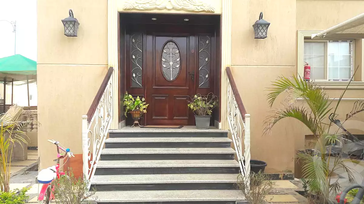 https://aqarmap.com.eg/ar/listing/6951729-for-sale-cairo-new-cairo-compounds-la-rose