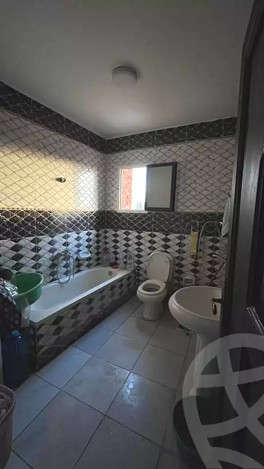 https://aqarmap.com.eg/en/listing/6951873-for-sale-alexandria-al-agamy-lbytsh-qased-kareem-st