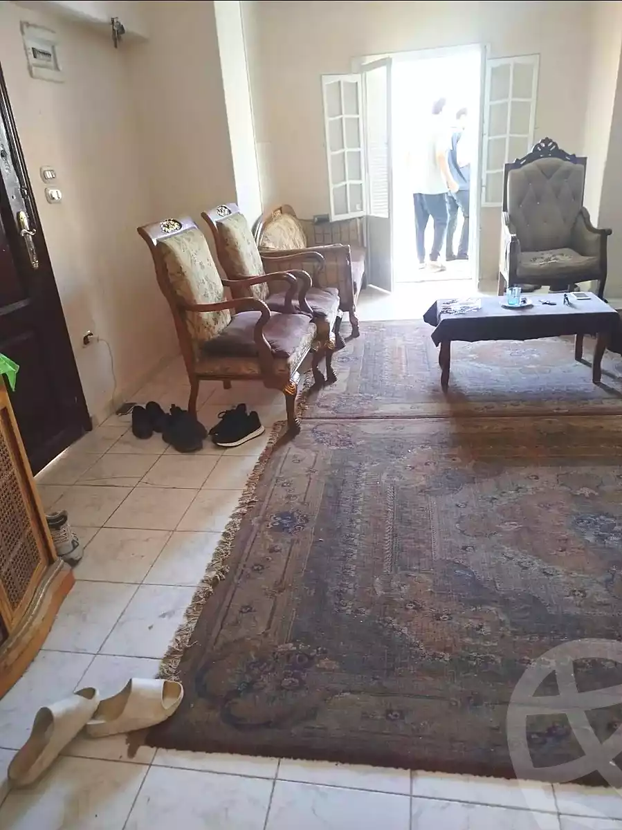 https://aqarmap.com.eg/en/listing/6951902-for-sale-alexandria-al-agamy-el-hanouvel