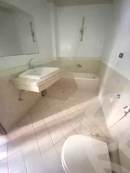 https://aqarmap.com.eg/en/listing/6951986-for-sale-alexandria-al-agamy-lbytsh-el-bostan-st