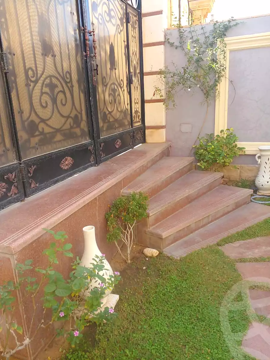 https://aqarmap.com.eg/ar/listing/6951994-for-sale-cairo-new-cairo-ganob-el-akadamiya-south-academy-d-khaled-ibn-el-waleed-st