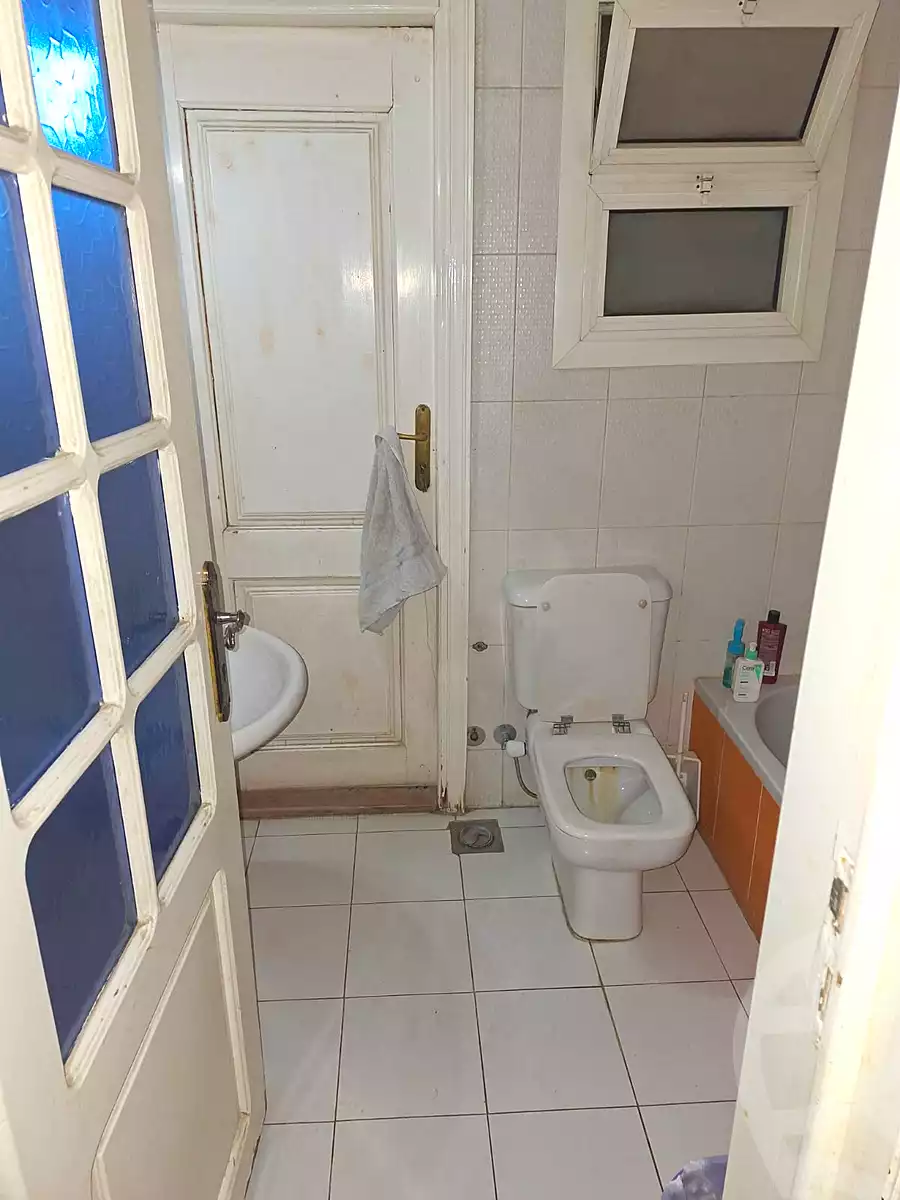 https://aqarmap.com.eg/ar/listing/6952006-for-sale-cairo-new-cairo-el-ahyaa-first-neighborhood-street-1