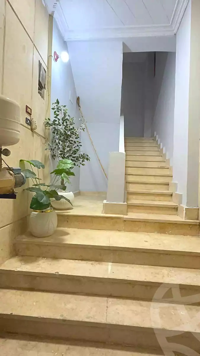 https://aqarmap.com.eg/ar/listing/6948344-for-sale-cairo-el-haram-shareaa-khatem-el-morsalen