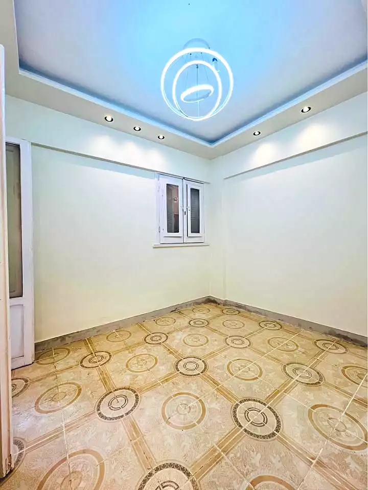 https://aqarmap.com.eg/ar/listing/6950184-for-sale-alexandria-al-agamy-shataa-el-nakheel