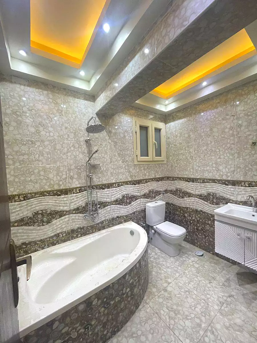 https://aqarmap.com.eg/en/listing/6950281-for-sale-alexandria-al-agamy-lbytsh