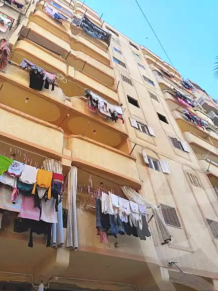 https://aqarmap.com.eg/ar/listing/6952139-for-sale-alexandria-al-agamy-el-hanouvel-al-haded-we-al-soulb-st