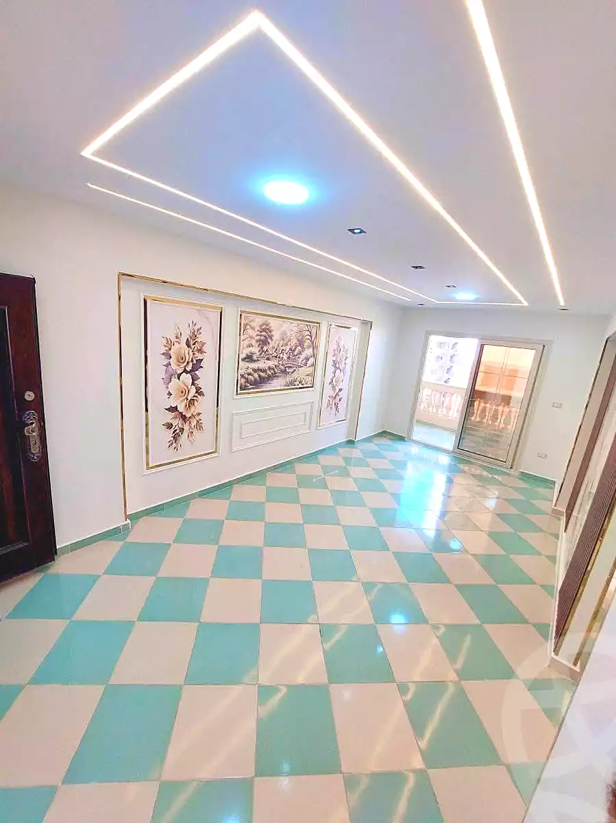 https://aqarmap.com.eg/ar/listing/6952162-for-sale-alexandria-sydy-bshr-sydy-bshr-bhry-shr-khld-bn-lwlyd