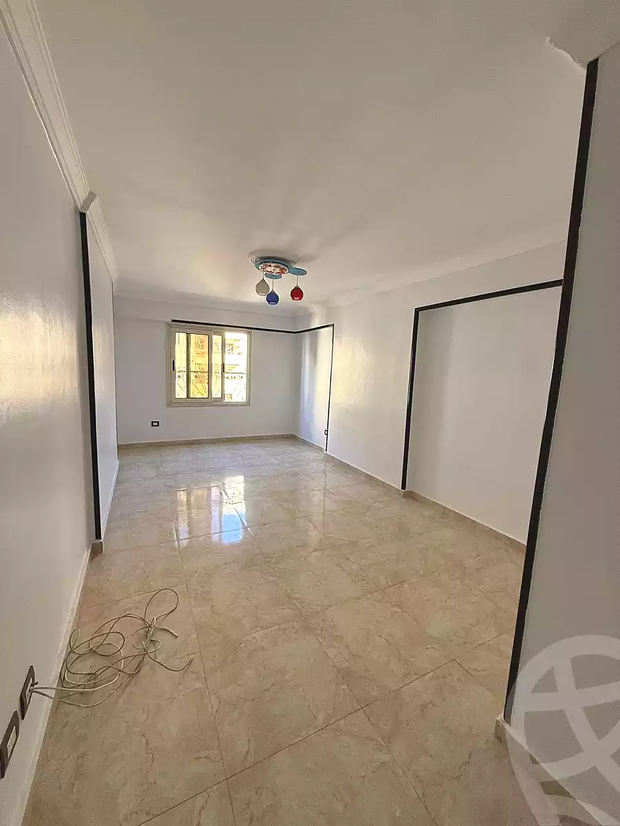 https://aqarmap.com.eg/ar/listing/6952185-for-sale-alexandria-el-mandara-shr-jml-bd-lnsr
