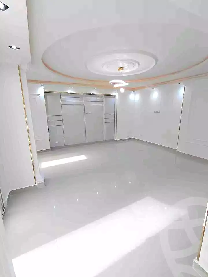 https://aqarmap.com.eg/en/listing/6952210-for-sale-alexandria-sydy-bshr-sydy-bshr-bhry-street-15