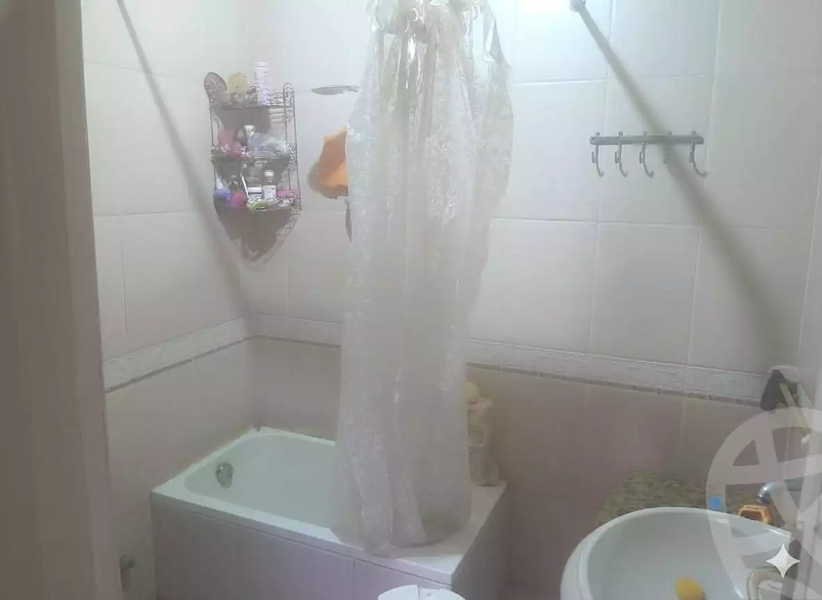 https://aqarmap.com.eg/en/listing/6599400-for-sale-cairo-el-abbasiya-ramsis-st
