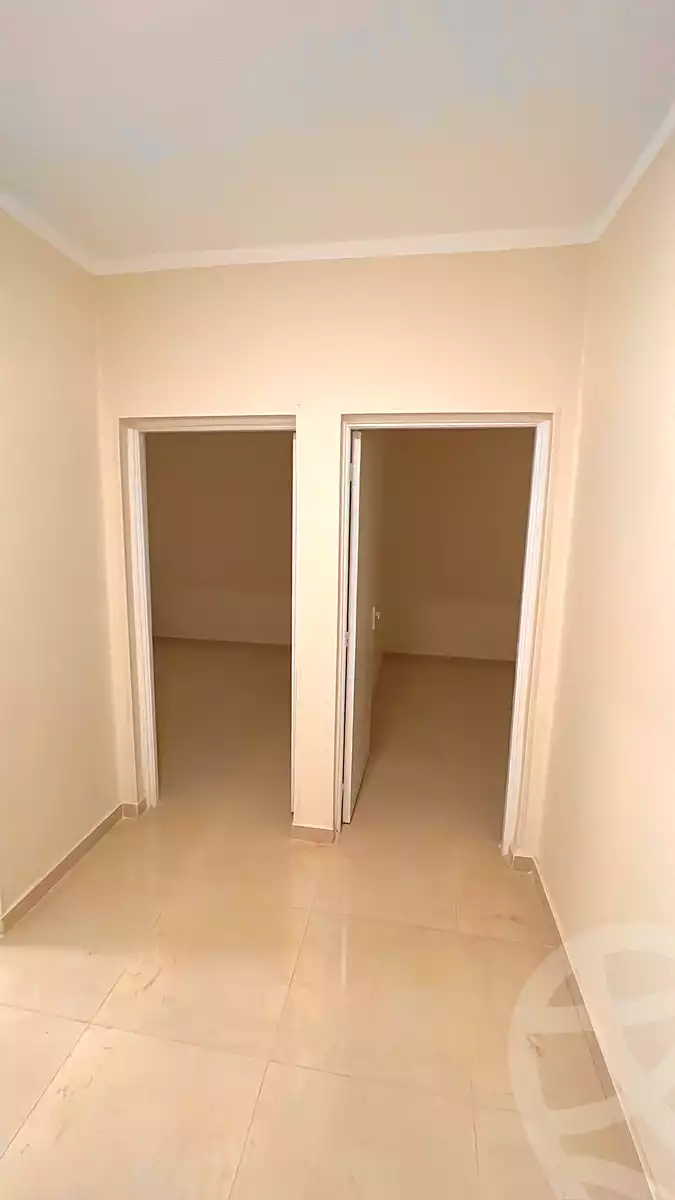 https://aqarmap.com.eg/en/listing/6952942-for-sale-cairo-helwan-hadayek-helwan-nile-corniche-st