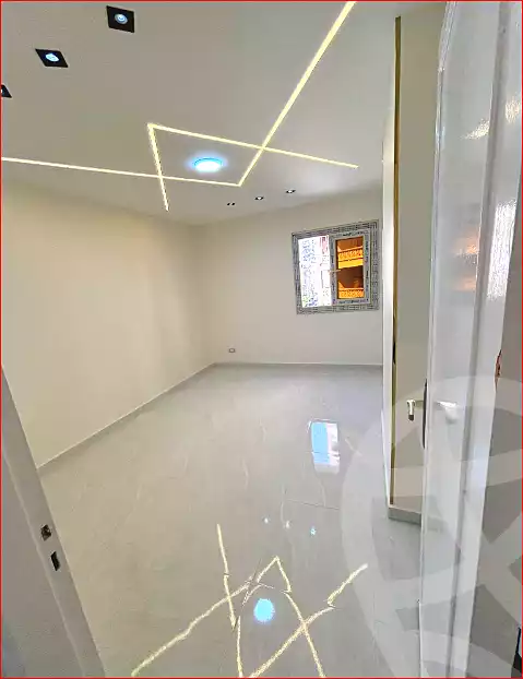 https://aqarmap.com.eg/en/listing/6953214-for-sale-alexandria-sydy-bshr-sydy-bshr-bhry-shr-mhmwd-l-yswy