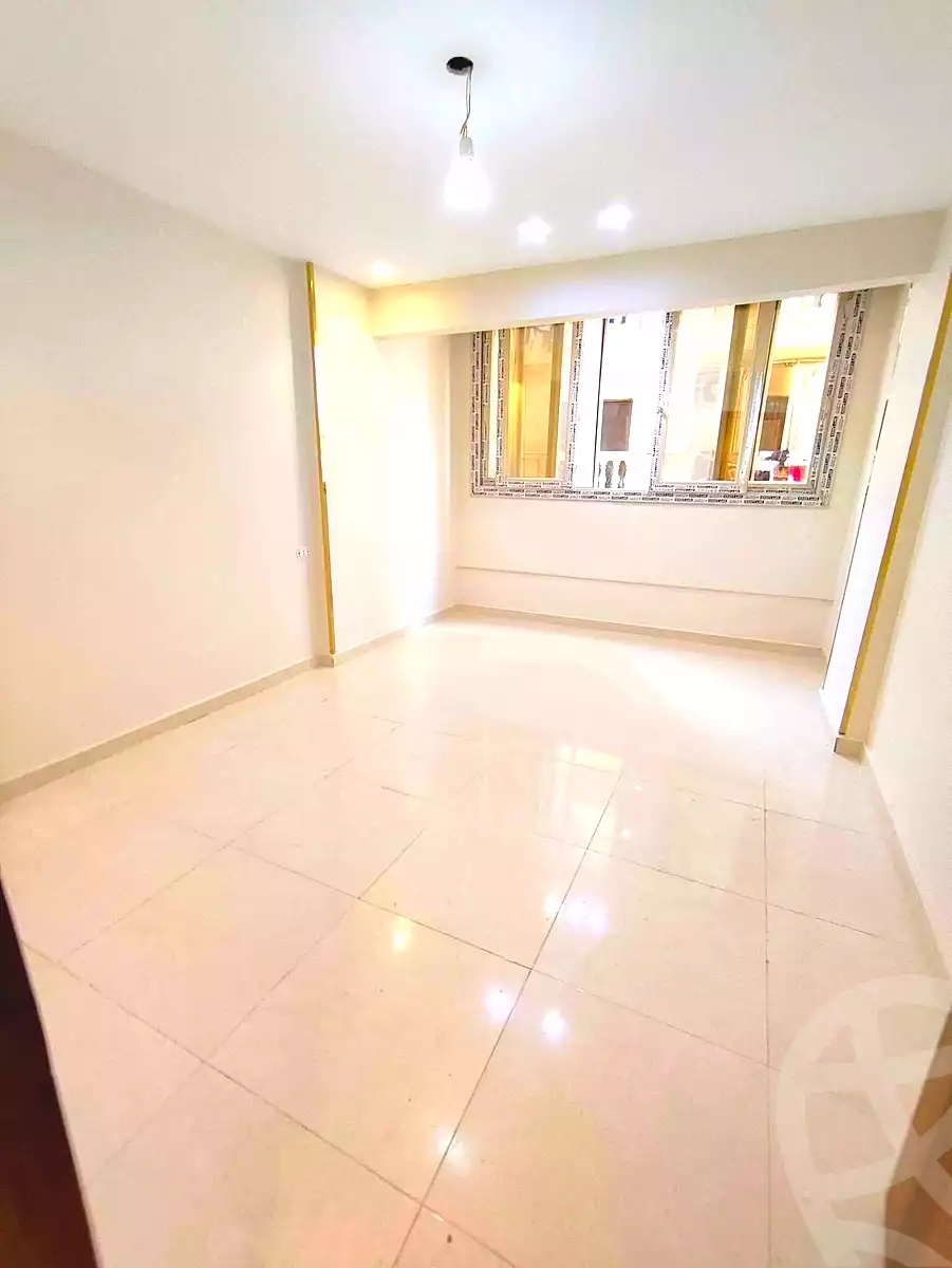 https://aqarmap.com.eg/ar/listing/6953378-for-sale-alexandria-el-mandara-alex-el-mandara-bahri