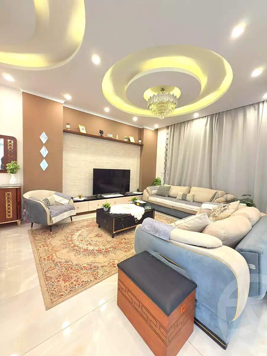 https://aqarmap.com.eg/ar/listing/6953453-for-sale-cairo-new-cairo-compounds-blm-hylz-qtmy-kstnshn