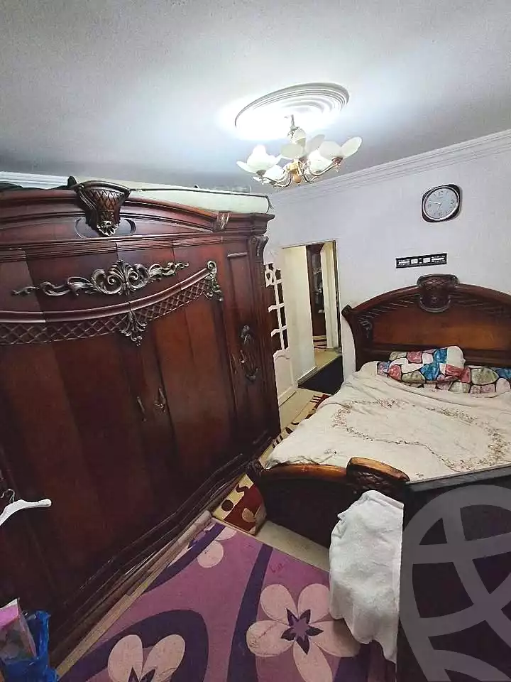 https://aqarmap.com.eg/en/listing/6953628-for-sale-alexandria-moharram-bey-ibn-koser-st
