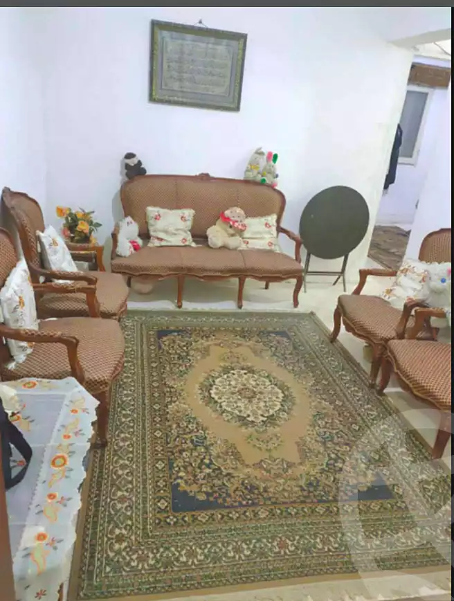 https://aqarmap.com.eg/en/listing/6953793-for-sale-alexandria-al-agamy-bw-ywsf-hosni-mubarak-st