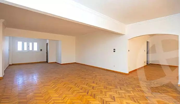 https://aqarmap.com.eg/ar/listing/6954008-for-sale-alexandria-ganaklis
