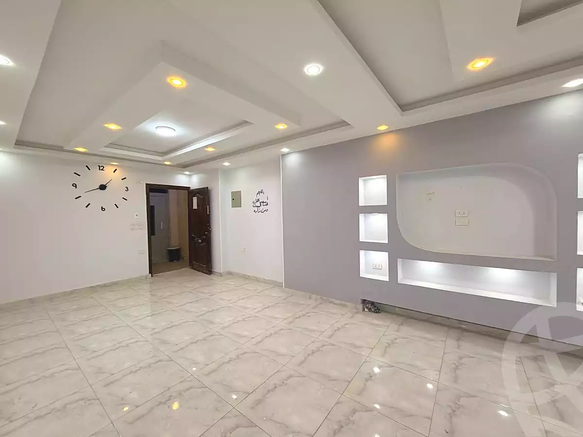 https://aqarmap.com.eg/ar/listing/6954210-for-rent-cairo-elnozha-Streettt-27
