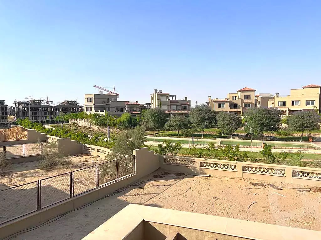 https://aqarmap.com.eg/en/listing/6954648-for-sale-cairo-new-cairo-compounds-palm-hills-kattameya