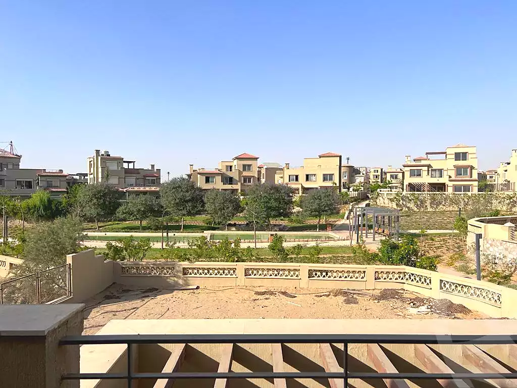 https://aqarmap.com.eg/en/listing/6954648-for-sale-cairo-new-cairo-compounds-palm-hills-kattameya