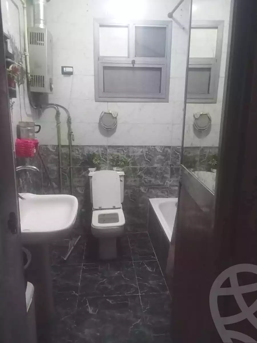 https://aqarmap.com.eg/ar/listing/6954747-for-sale-cairo-helwan-mnshy-yn-hlwn-rael-st