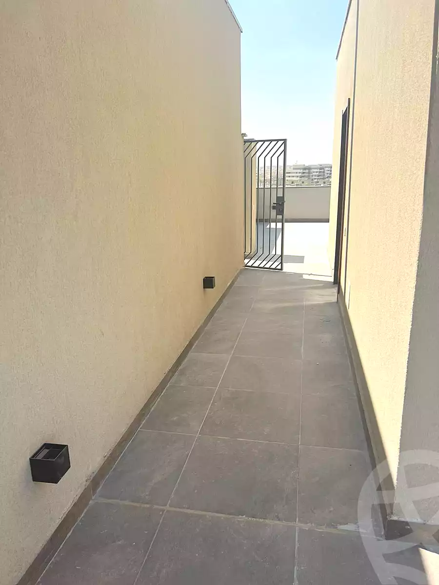 https://aqarmap.com.eg/ar/listing/6954776-for-sale-cairo-new-cairo-compounds-villette-vy-ryzydns-villette