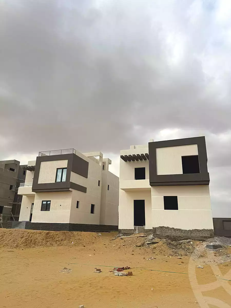 https://aqarmap.com.eg/en/listing/6954803-for-sale-cairo-el-sheikh-zayed-city-green-revolution