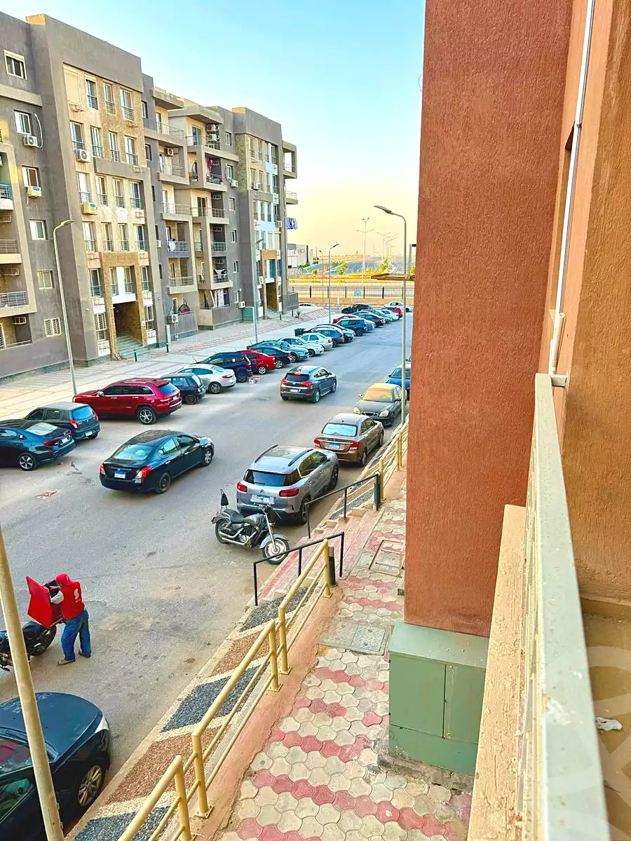 https://aqarmap.com.eg/ar/listing/6954980-for-sale-cairo-new-cairo-compounds-dar-misr-el-koronfel