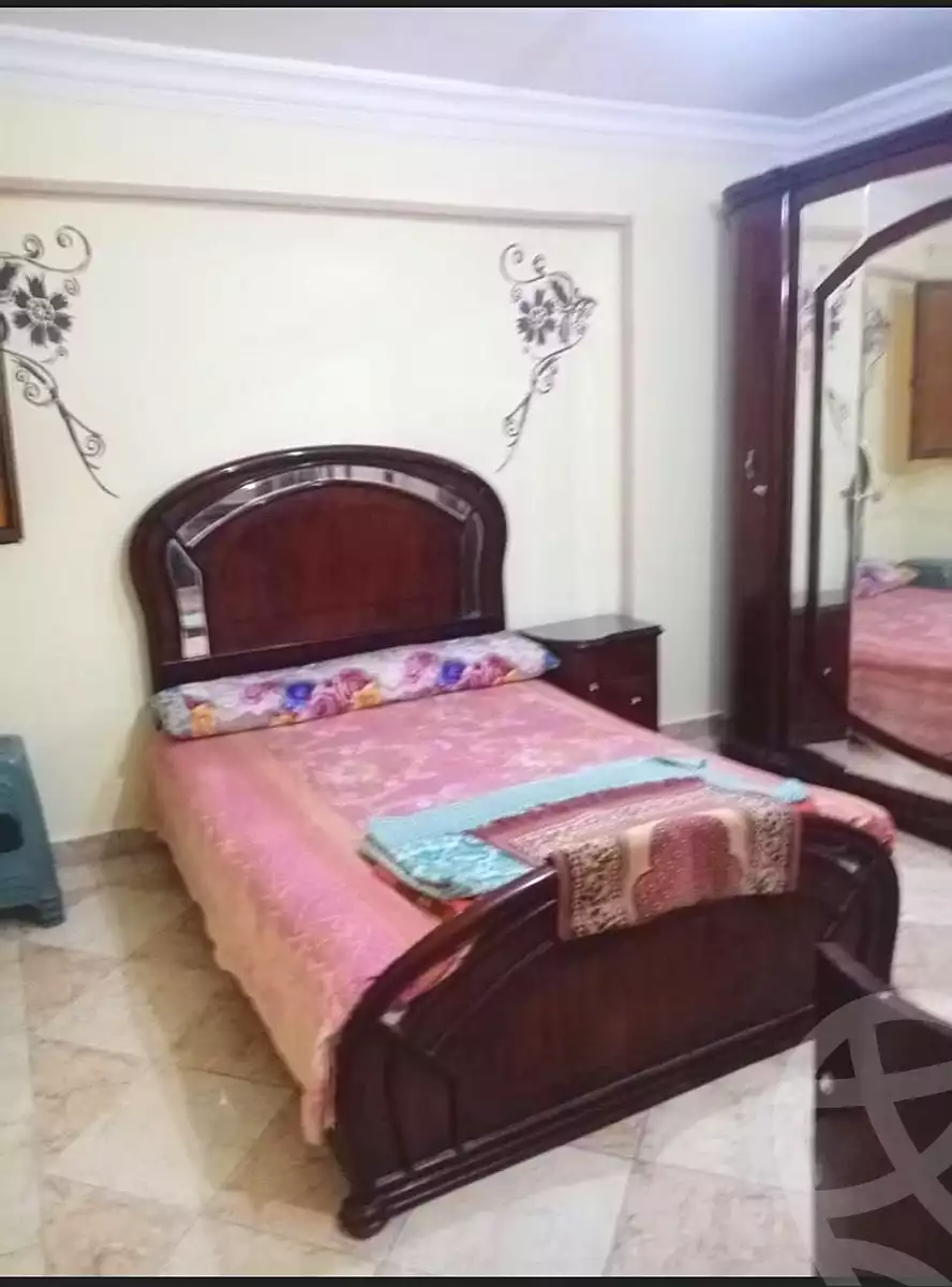 https://aqarmap.com.eg/en/listing/6955054-for-sale-alexandria-sydy-bshr-sydy-bshr-bhry-mohamed-el-srafi-st.