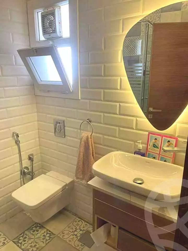 https://aqarmap.com.eg/en/listing/6955253-for-sale-cairo-new-cairo-madinaty-lmntq-lthlthh-fylt-group-25