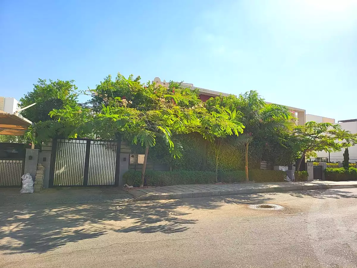 https://aqarmap.com.eg/en/listing/6955253-for-sale-cairo-new-cairo-madinaty-lmntq-lthlthh-fylt-group-25