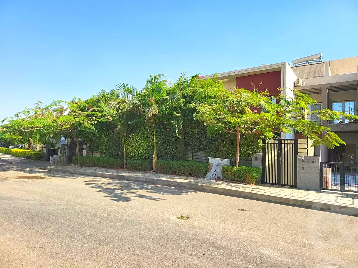 https://aqarmap.com.eg/en/listing/6955253-for-sale-cairo-new-cairo-madinaty-lmntq-lthlthh-fylt-group-25