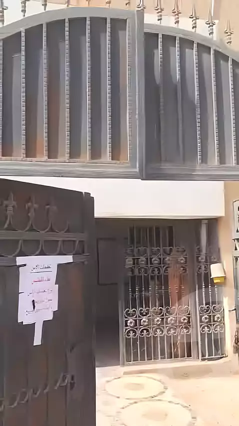 https://aqarmap.com.eg/en/listing/6955256-for-sale-cairo-el-sheikh-zayed-city-alex-cairo-desert-road-smart-village-v5-business-hub-svreico