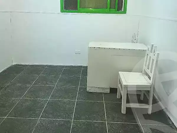 https://aqarmap.com.eg/ar/listing/6955304-for-rent-alexandria-roshdy-shr-bw-qyr-tryq-lhry