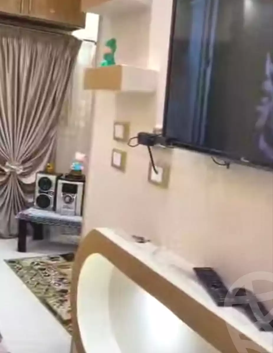 https://aqarmap.com.eg/ar/listing/6955442-for-sale-cairo-ain-shams-ain-shams-el-sharkia-el-horeya-st