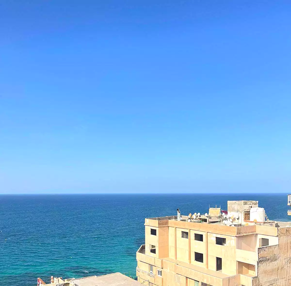 https://aqarmap.com.eg/ar/listing/6955461-for-sale-alexandria-sydy-bshr-sydy-bshr-bhry