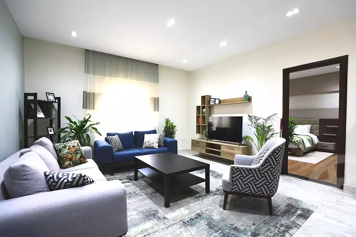 https://aqarmap.com.eg/ar/listing/6955494-for-sale-cairo-new-cairo-compounds-hyde-park-centre-ville-hyde-park