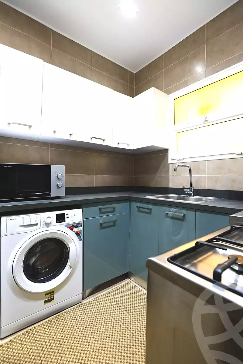 https://aqarmap.com.eg/ar/listing/6955494-for-sale-cairo-new-cairo-compounds-hyde-park-centre-ville-hyde-park