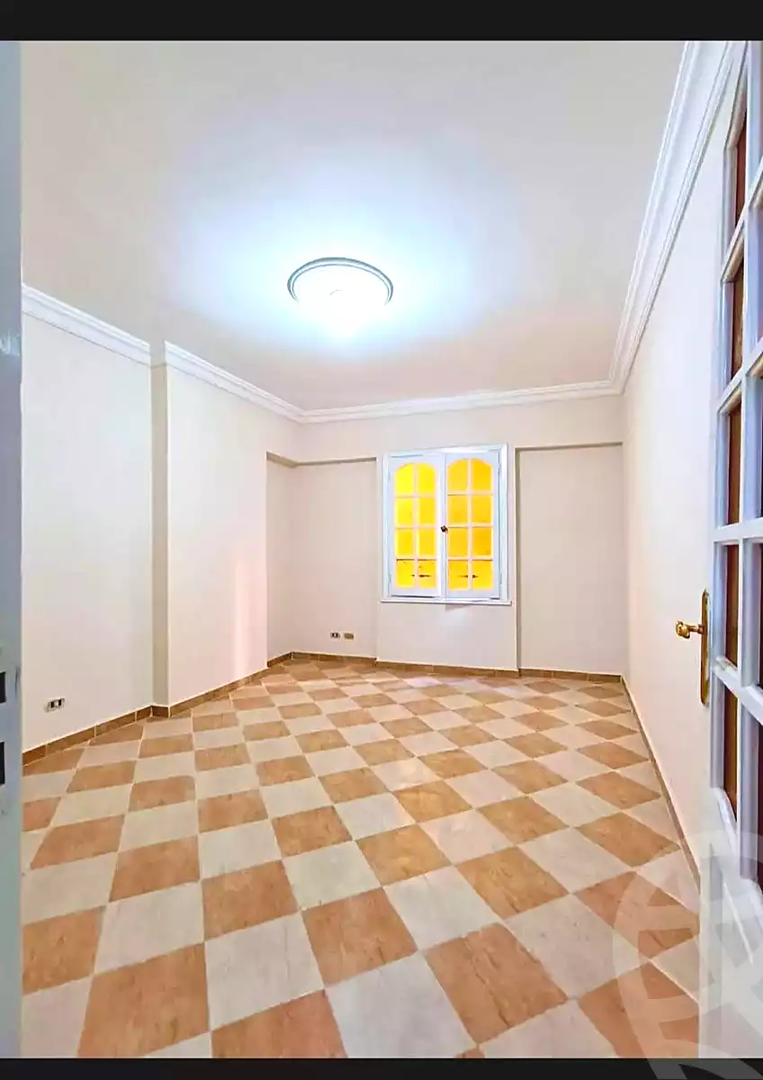 https://aqarmap.com.eg/ar/listing/6955527-for-sale-alexandria-sydy-bshr-sydy-bshr-bhry-shr-khld-bn-lwlyd