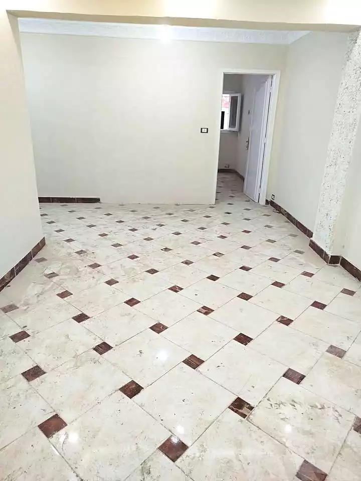 https://aqarmap.com.eg/en/listing/6955578-for-sale-alexandria-al-agamy-el-hanouvel-el-kholafaa-el-rashdeen-st