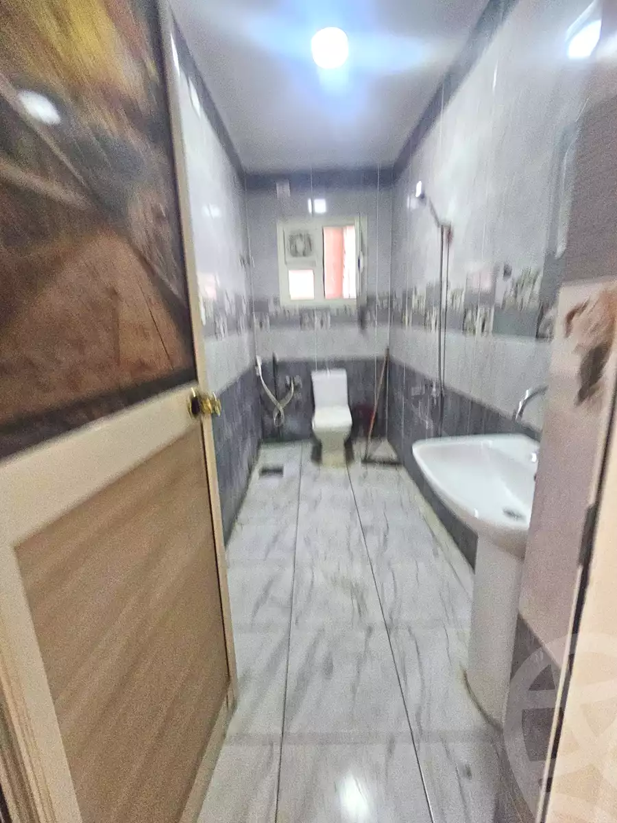 https://aqarmap.com.eg/ar/listing/6955899-for-sale-alexandria-al-agamy-bw-ywsf
