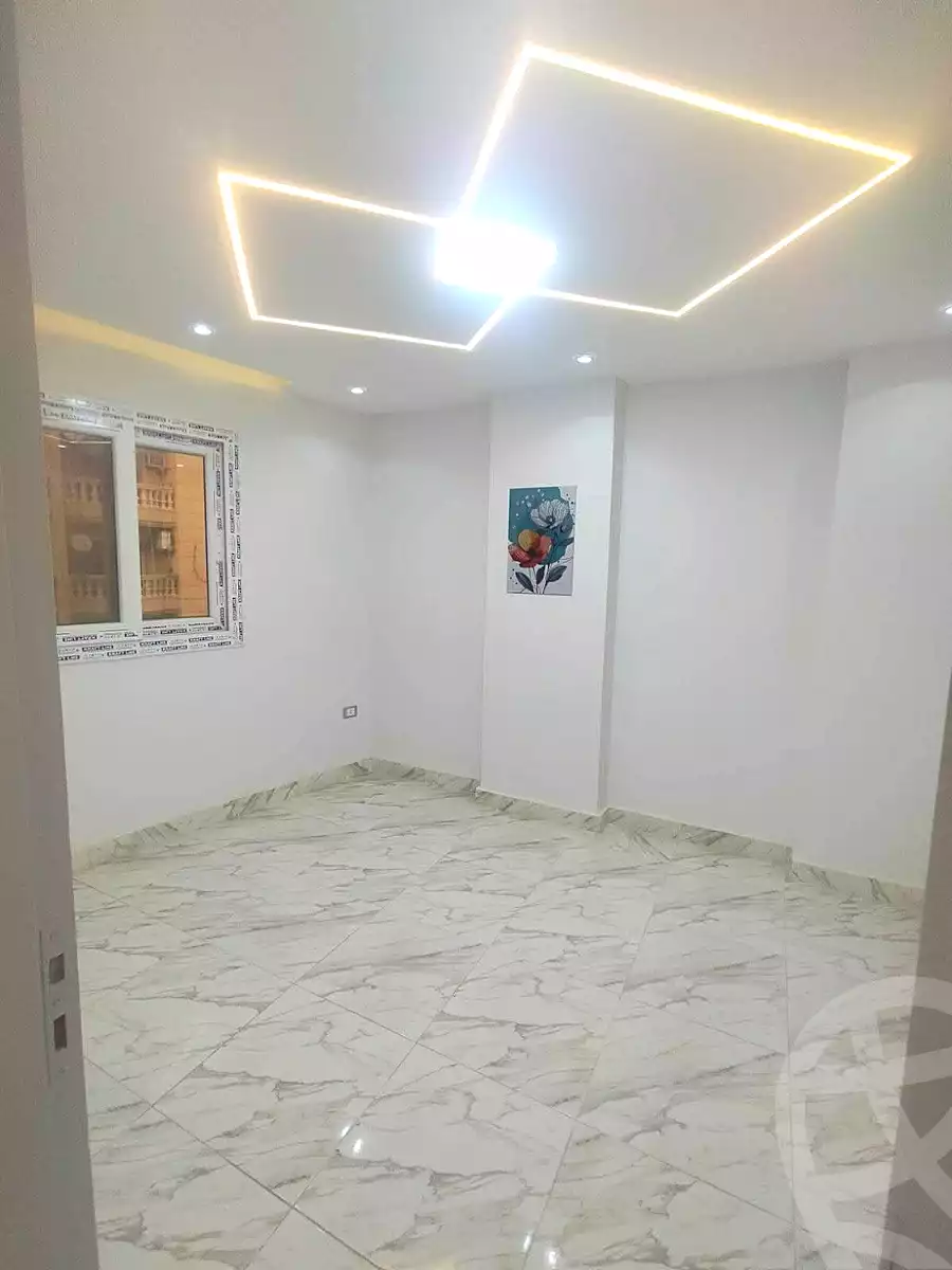 https://aqarmap.com.eg/ar/listing/6956119-for-sale-alexandria-al-agamy-el-hanouvel